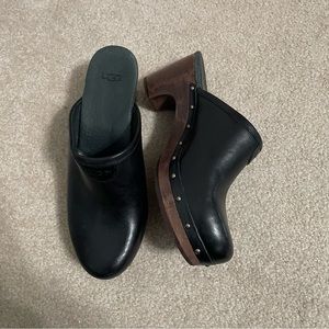 UGG Leather Studded Accent Mules/Clogs - Black 8W